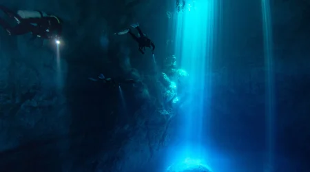 3 Dives Pit and Dos ojos